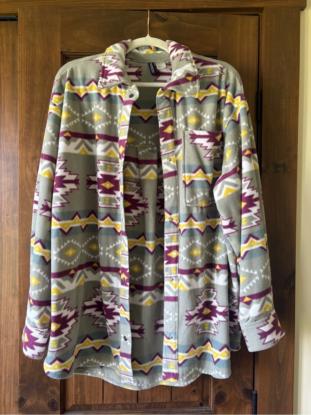 H&M Aztec Fleece Shacket - Picture 5 of 8